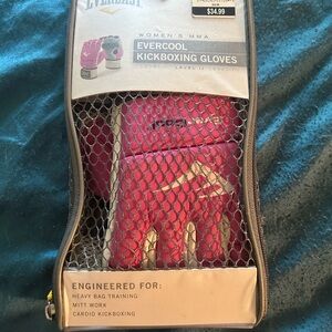 Everlast Pink Kickboxing Gloves for Woman